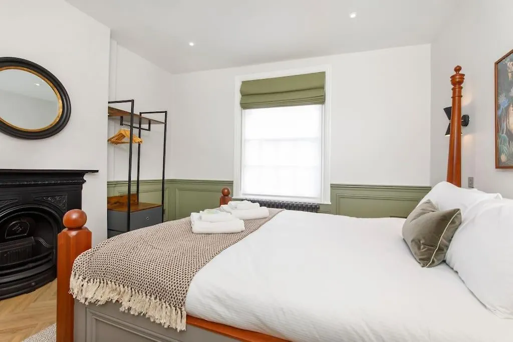 Aldwark View With Free Parking Apartment York